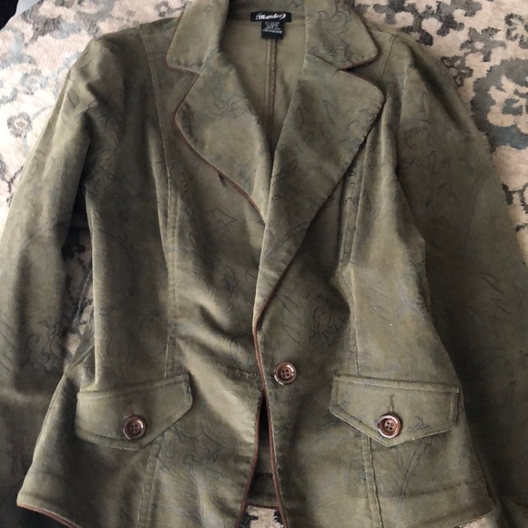 Corduroy jacket size medium - Picture 4 of 8